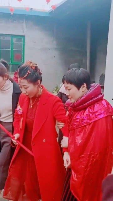 张家口新郎吃瓜,揭秘婚礼现场爆笑瞬间